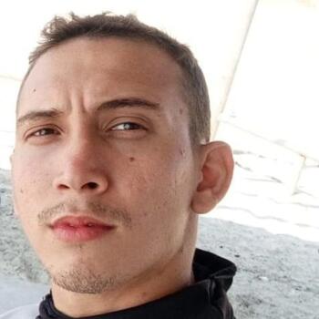 Babysitter in Caucaia: Helano Kevy