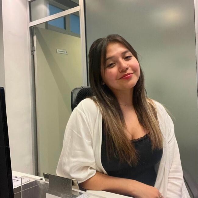 Niñera en Berazategui: Priscila