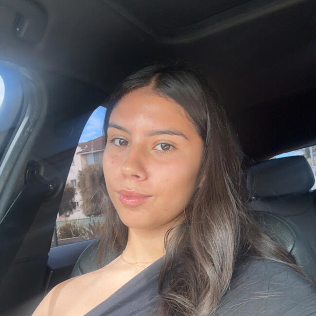 Babysitter in Sydney: Erika