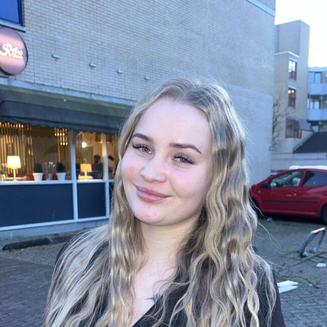 Babysitting job in Lelystad-Haven: Jula