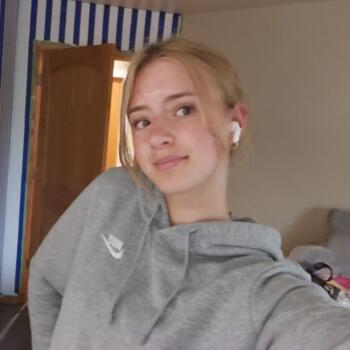 Babysitter in Gladstone (North Dakota): Ellianna