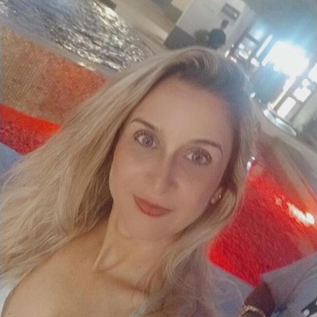 Babysitter em Azambuja: Janayca