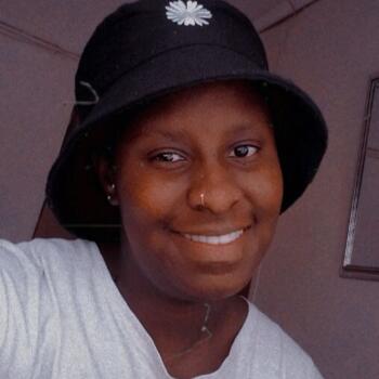 Babysitter Soweto: Hlonie