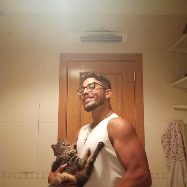 Babysitter in Faro: Jaime