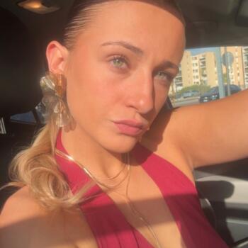 Babysitter in Ajaccio: Margot