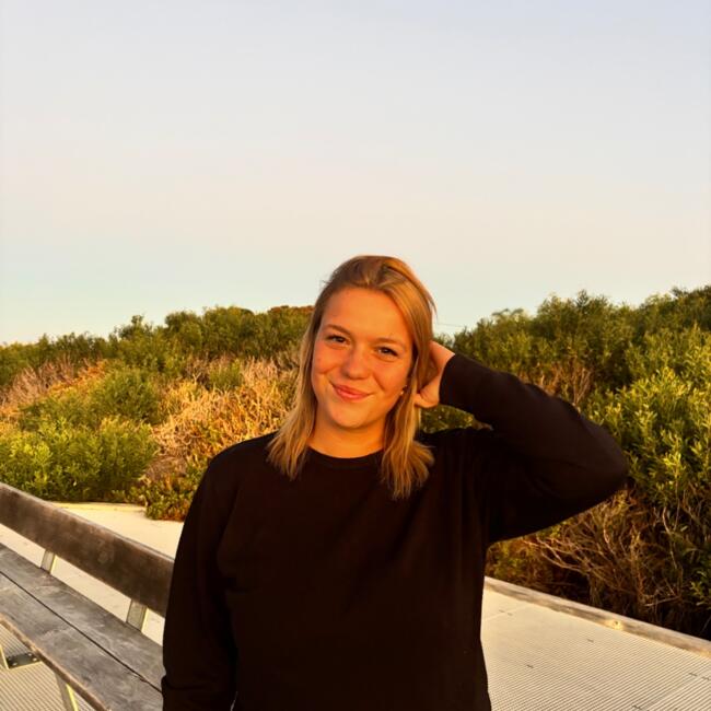 Babysitter in Perth: Adele