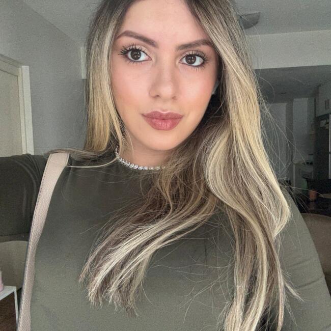 Babysitter in Brisbane: Silvia