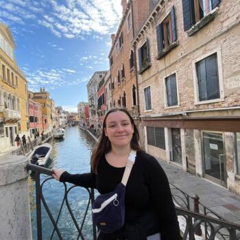 Babysitter Saint-Lys: Clara