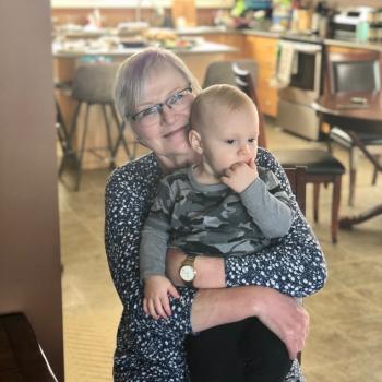 Baby-sitter Edmonton: Debra