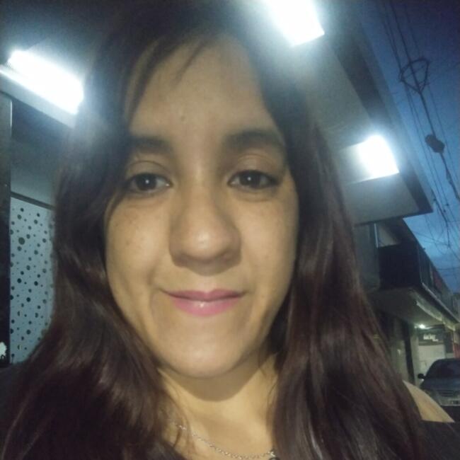 Babysitter in Los Polvorines: Romina