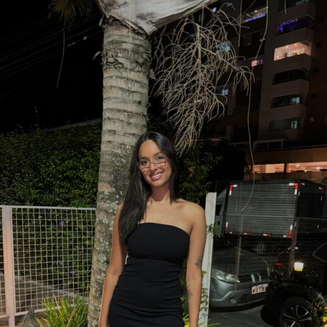 Babysitter in Florianópolis: Lauanne