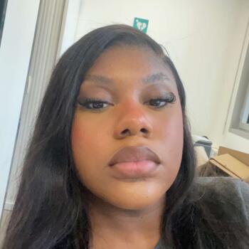 Babysitter in La Courneuve: Kesline