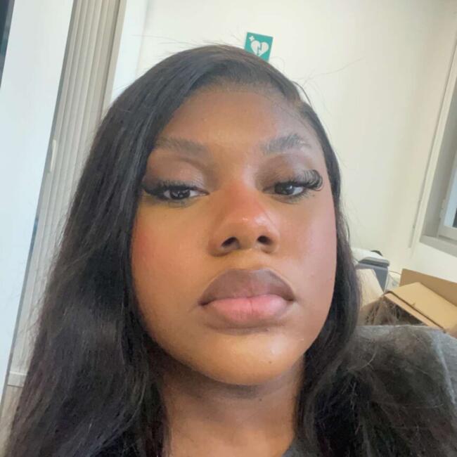 Babysitter in La Courneuve: Kesline