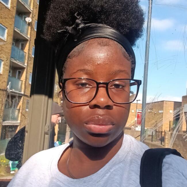 Babysitter in Birmingham: Haliyat