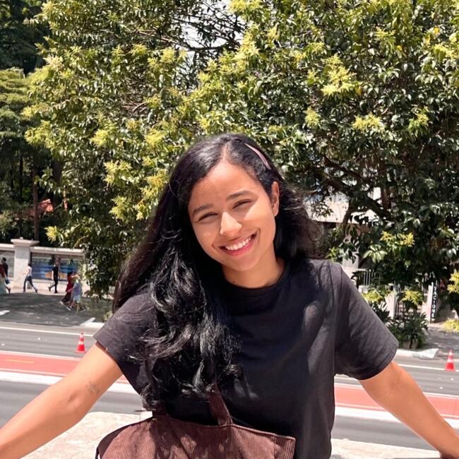 Babysitter in Long Branch: Samara