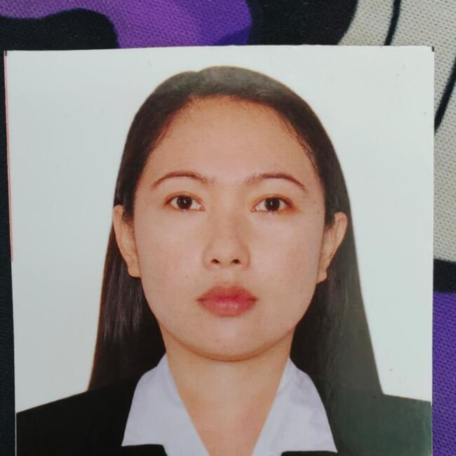 Babysitter in Dubai: May