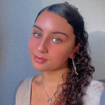 Babysitter in Angers: Meha