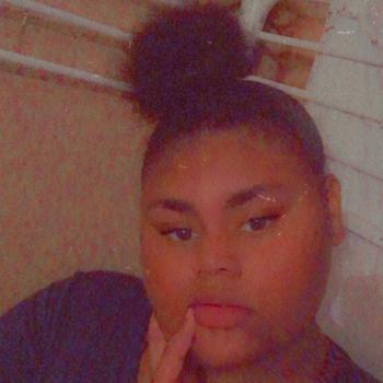 Baby-sitter Cergy: Laëtitia