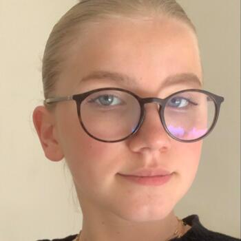 Baby-sitter in Ottignies-Louvain-la-Neuve: Tyana