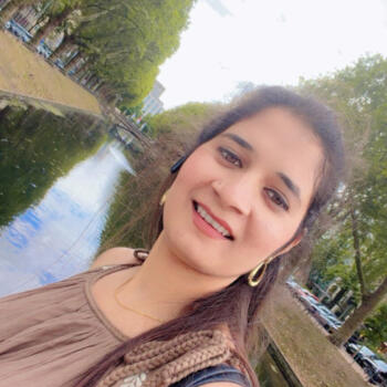 Babysitter Berlin: Preeti