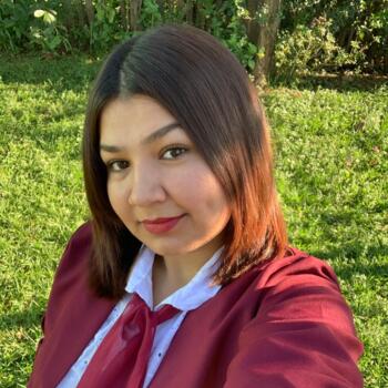 Babysitter in San Lorenzo: Larissa