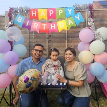 北安普顿的臨時保母工作: 臨時保母工作 Ashish