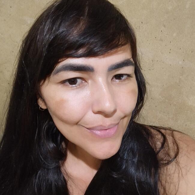 Babysitter in Cedro de São João: Thaíne