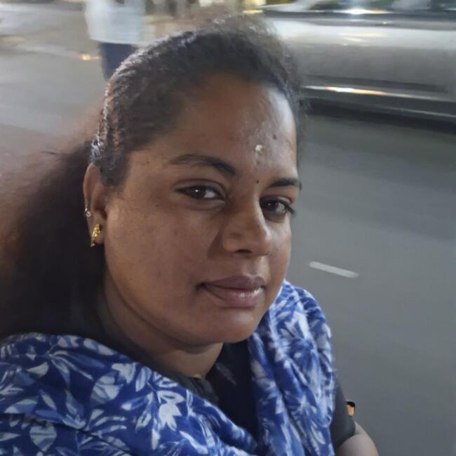 कोयंबतूर में बेबीसिटिंग की नौकरी: Dhanya Manju