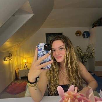 Babysitter in Fillé: Leia