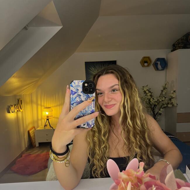 Babysitter in Fillé: Leia