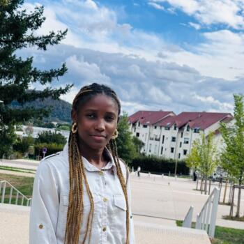 Babysitter Besançon: Campbelle