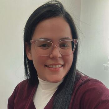 Família Marília: Akemi
