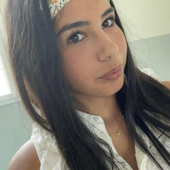 Babysitter in Aurillac: Lilou