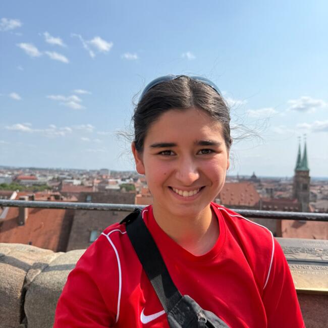 Babysitter in Frankfurt am Main: Amina