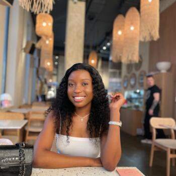 Opiekunka do dziecka w Warszawa: Nandipha