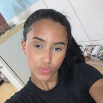 Babá em Ibiúna: Isabelly