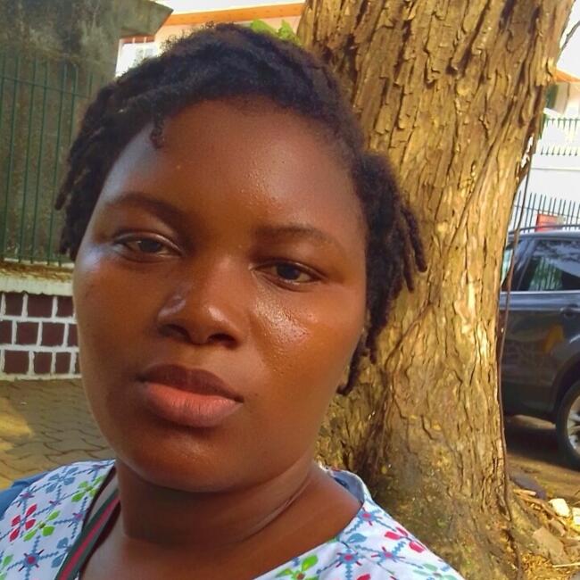 Babysitter in Abidjan: Toure