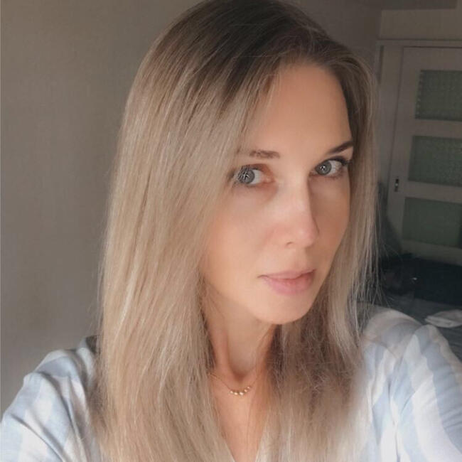 Babysitter in Tokyo: Yuliya