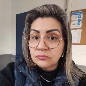 Babysitter in Santo André: Miriã