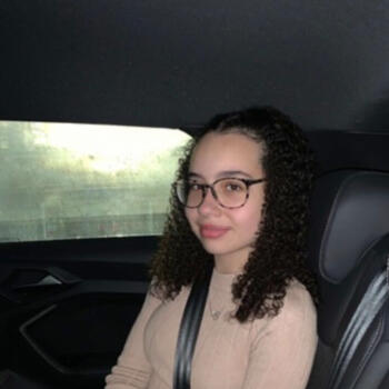 Babysitter in Herserange: Sara