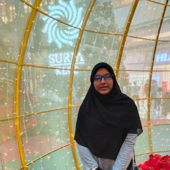 Babysitter Bandar Baru Bangi: Nur Wajihah