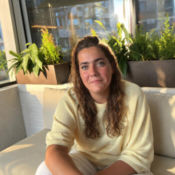 Babysitter in Bordeaux: Kate
