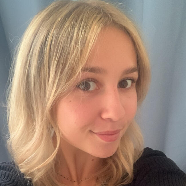 Baby-sitter in Versoix: Olivia