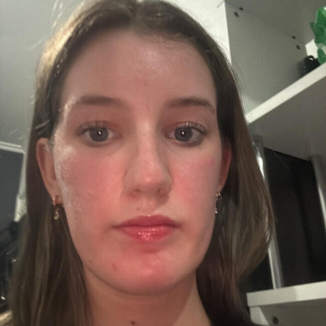 Babysitter in Adelaide: Chelsea