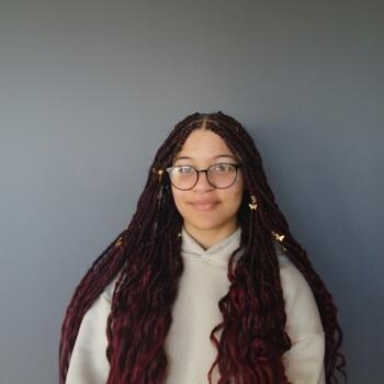 Babysitter in Oklahoma City: Savannah