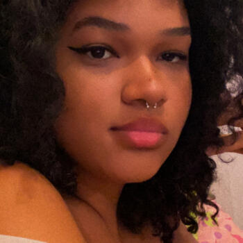 Babysitter Rio de Janeiro: Crislaine