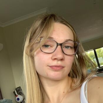 Babysitter in Palmerston North: Brynn