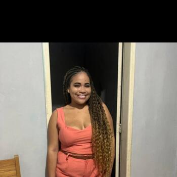 Babysitter in São Mateus: Mayara