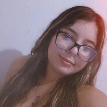 Babá em Ponta Grossa: Yasmin