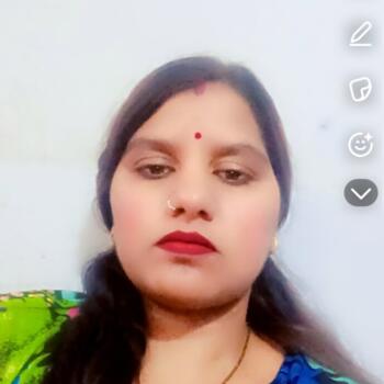 Babysitter in Jaipur: Punam